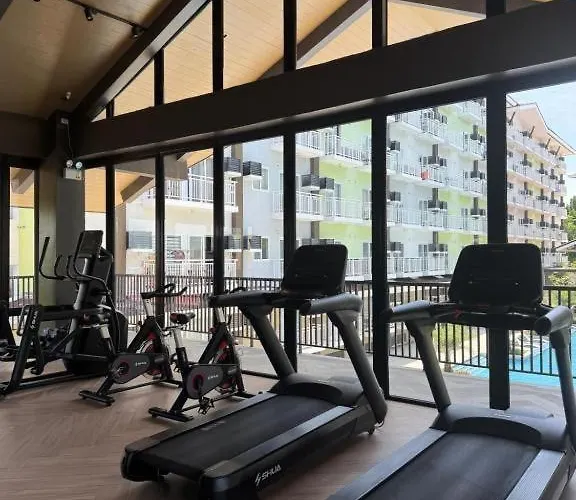 アパート Liandrah At Amani Grand Residences Cebu - Newly Renovated